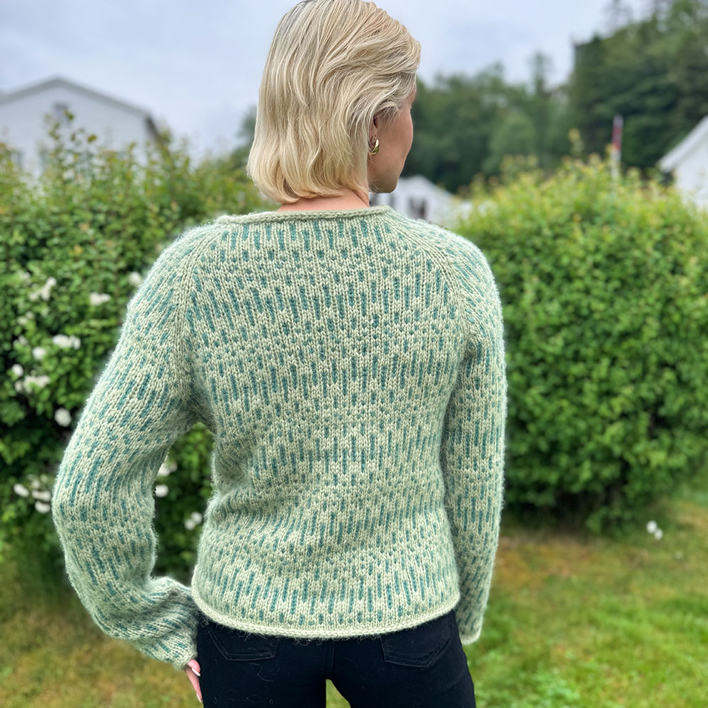 Little strokes sweater knitting pattern - Image 2