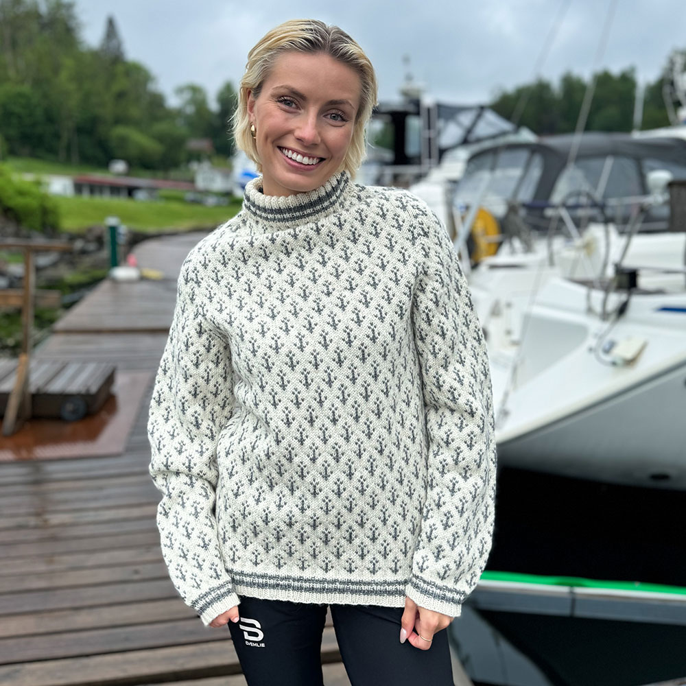 Captain sweater in naturewhite knitting pattern - Image 3